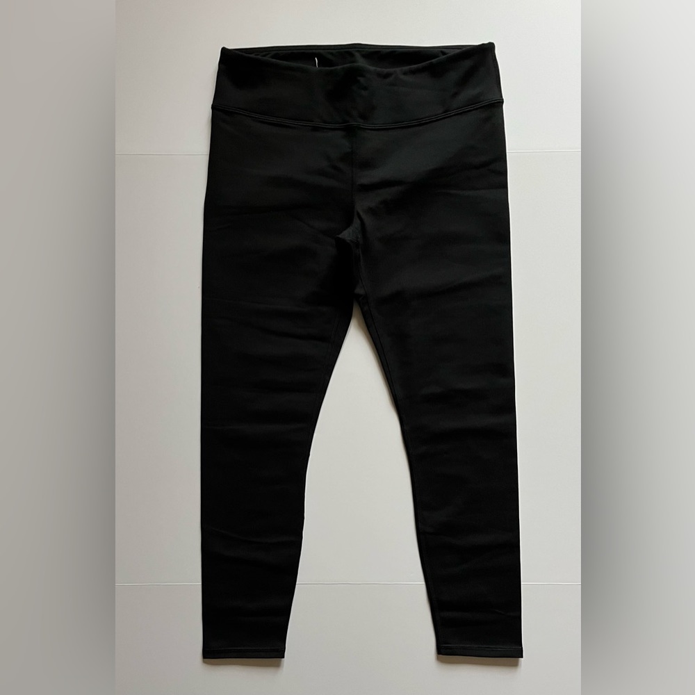 NWT Fabletics Legging